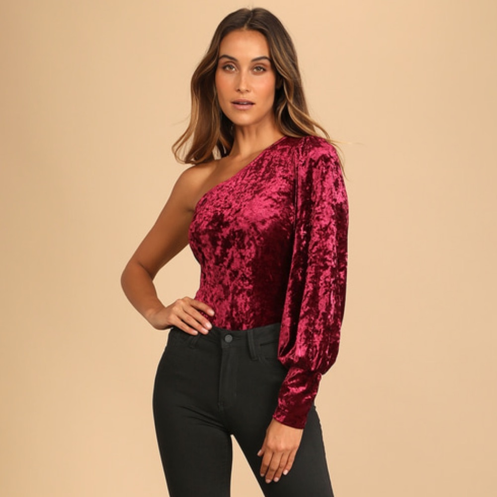 One Shoulder Top